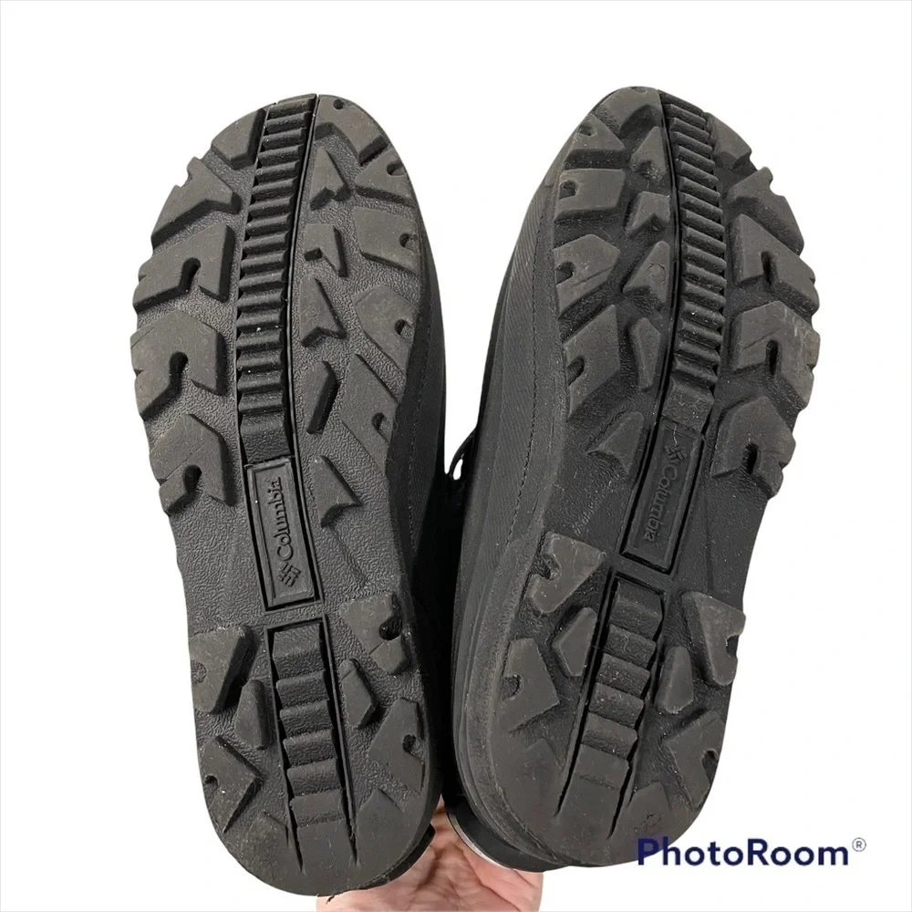 COLUMBIA POWDERBUG PLUS II BOOTS IN ABYSS/GRAY AND SHARK/SILVER GRAY Youth 7